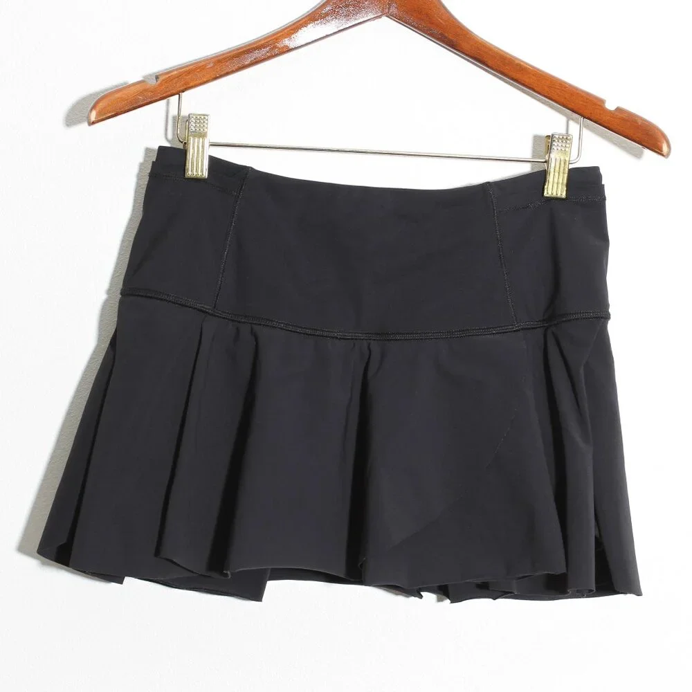 Lululemon Hit Your Stride Skirt Black Mini Skort Liner Shorts Mid-Rise Size 4